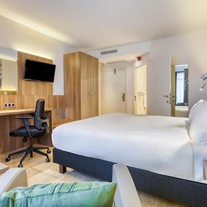 Kamer met een King Size Bed met de Toegang voor Gehandicapten